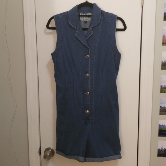 Vintage Sleeveless Denim Romper - Picture 2 of 8